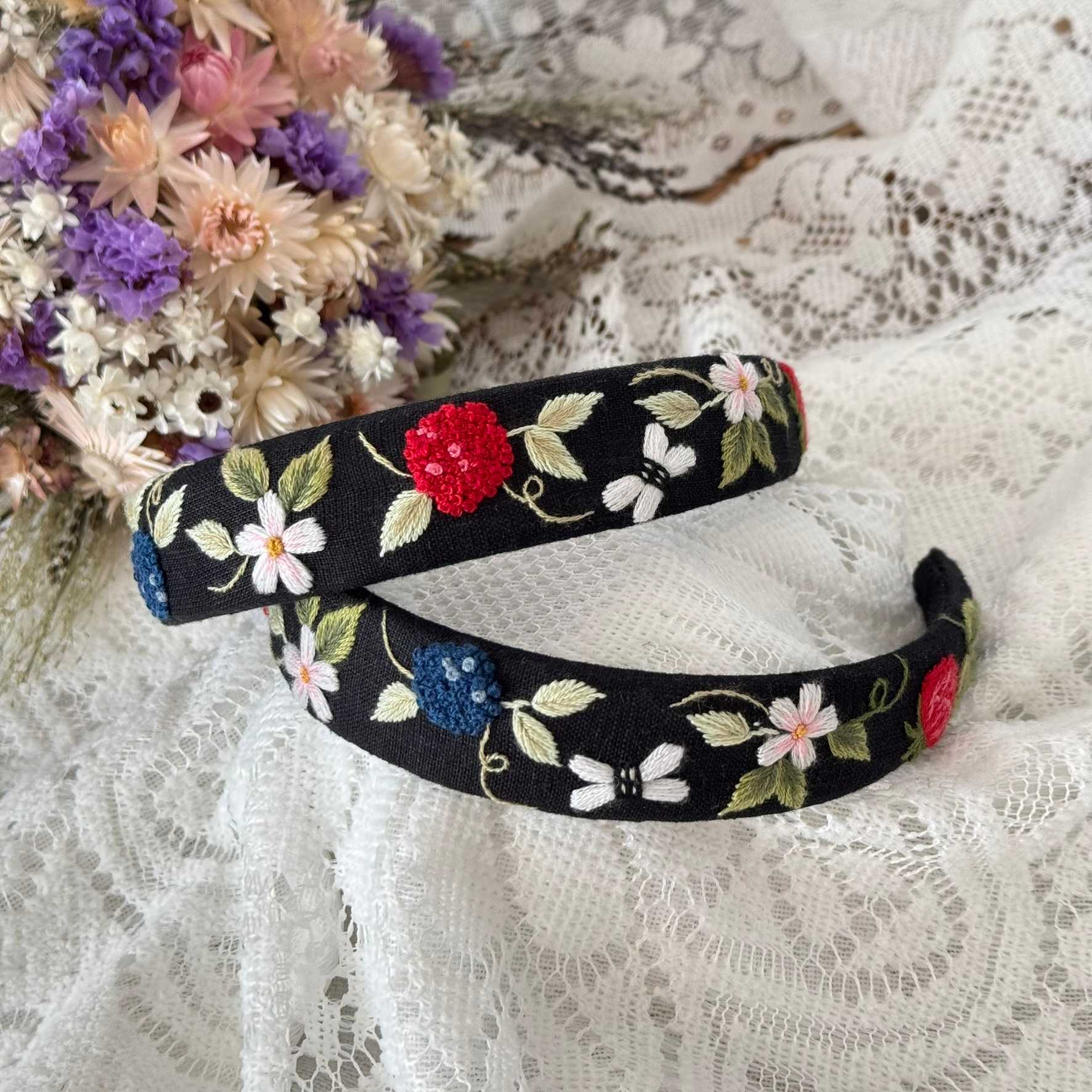 Mustikka ja Vadelma Hiuspanta