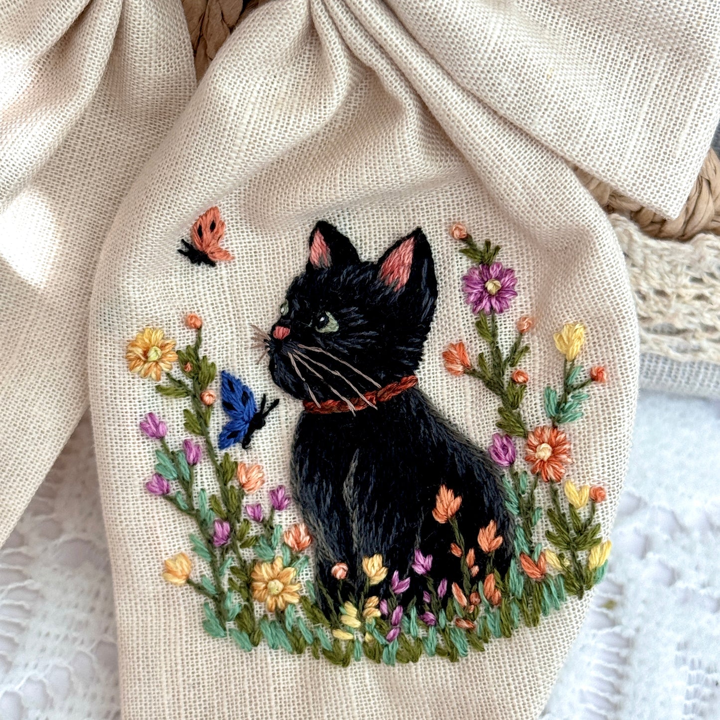 Kitten