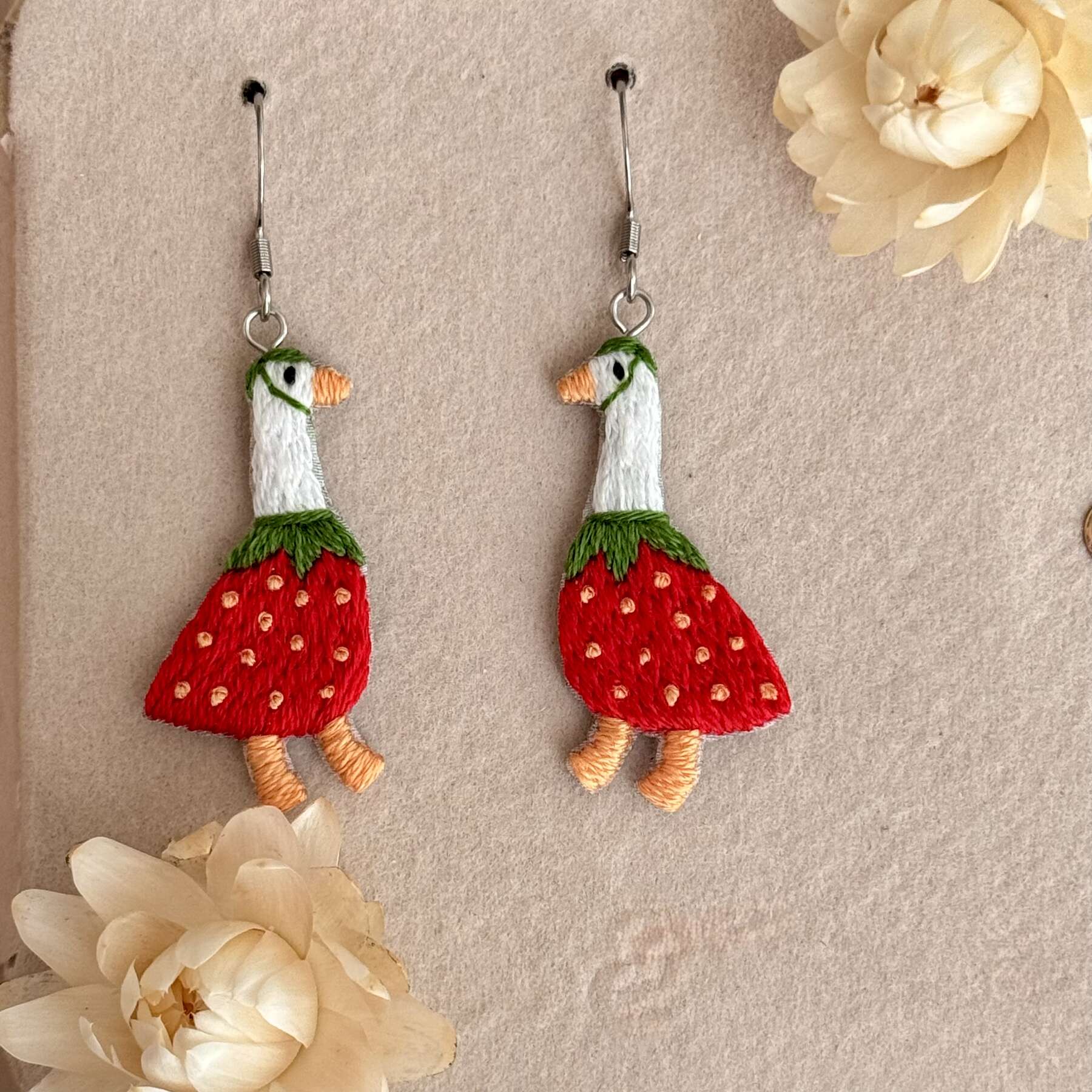 Söpöt ankat korvakorut