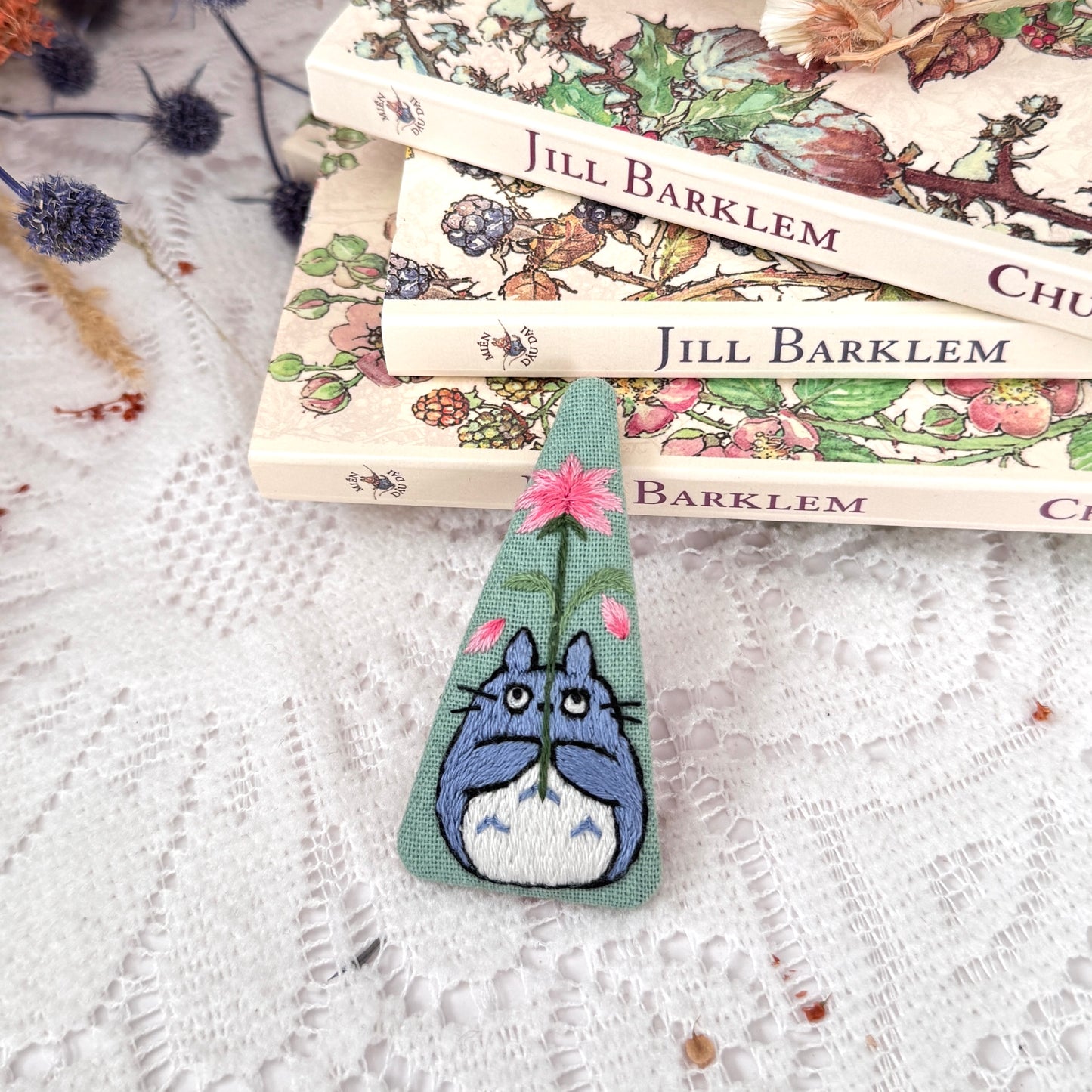 Totoro and Flower