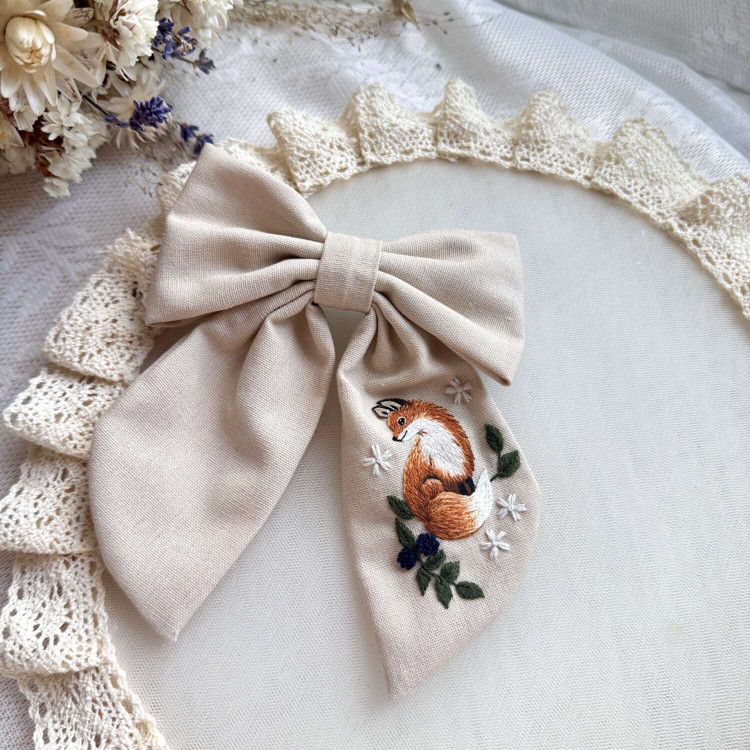 Kettu keväällä hiususetti