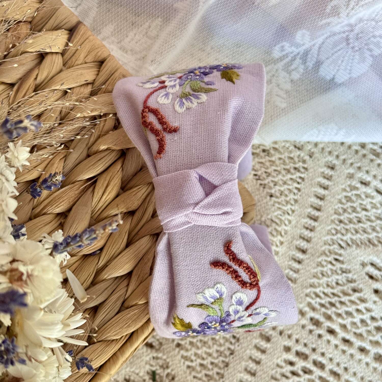 Lännen kylmänkukka turbaanipanta