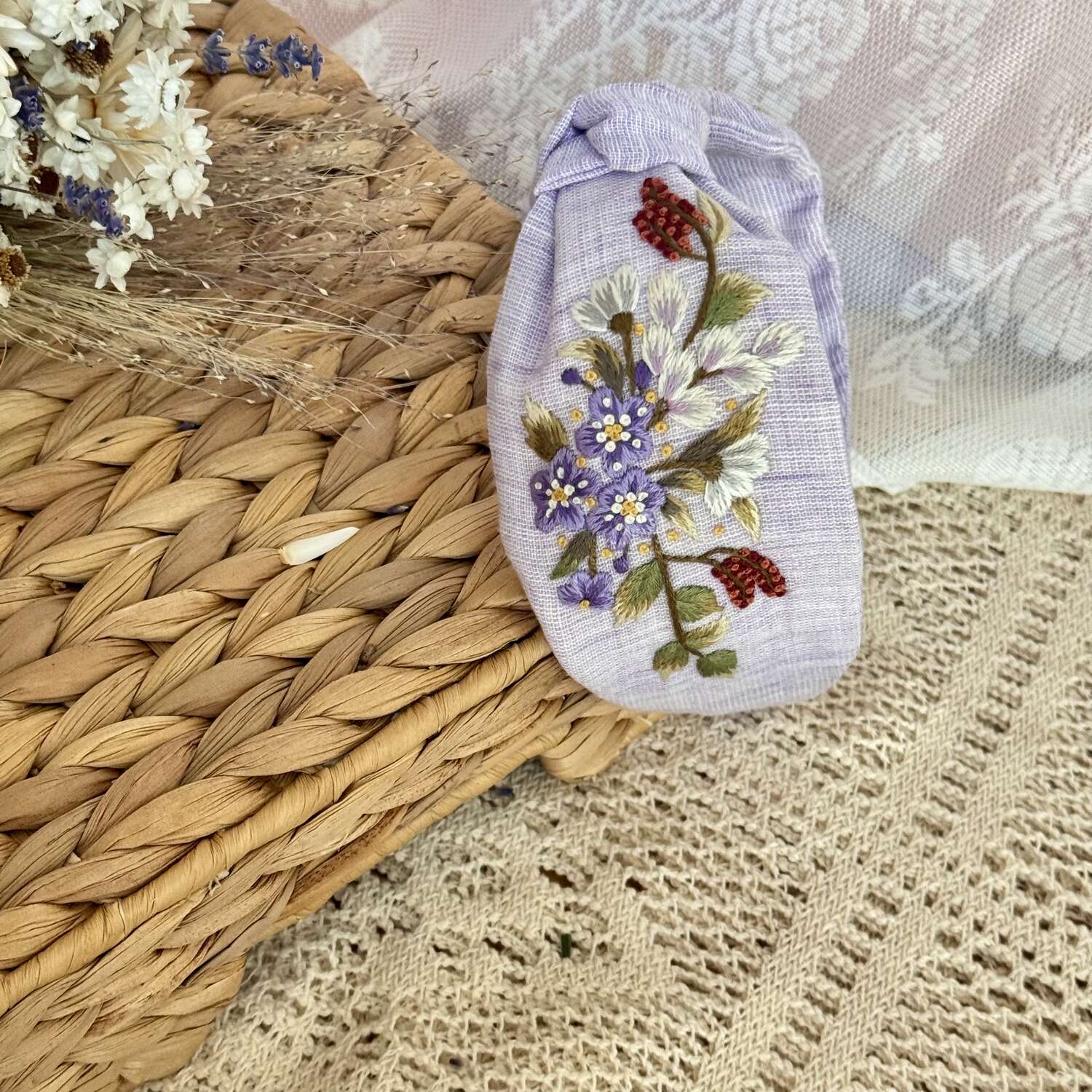 Lännen kylmänkukka turbaanipanta