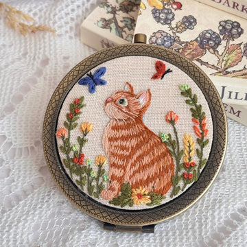 Kitten