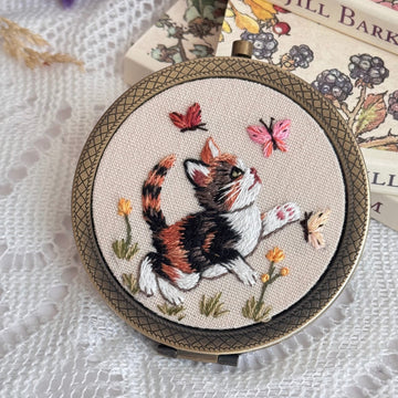 Kitten