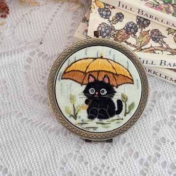 Kitten