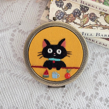 Kitten