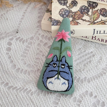 Totoro and Flower