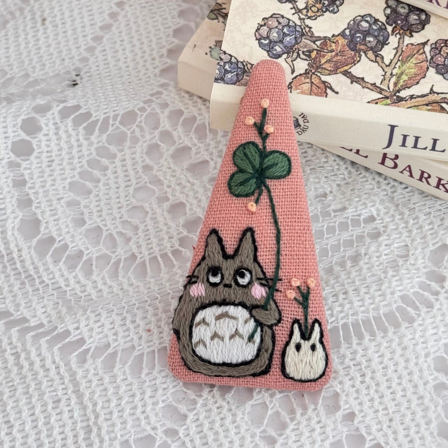 Totoro ja Lehdet