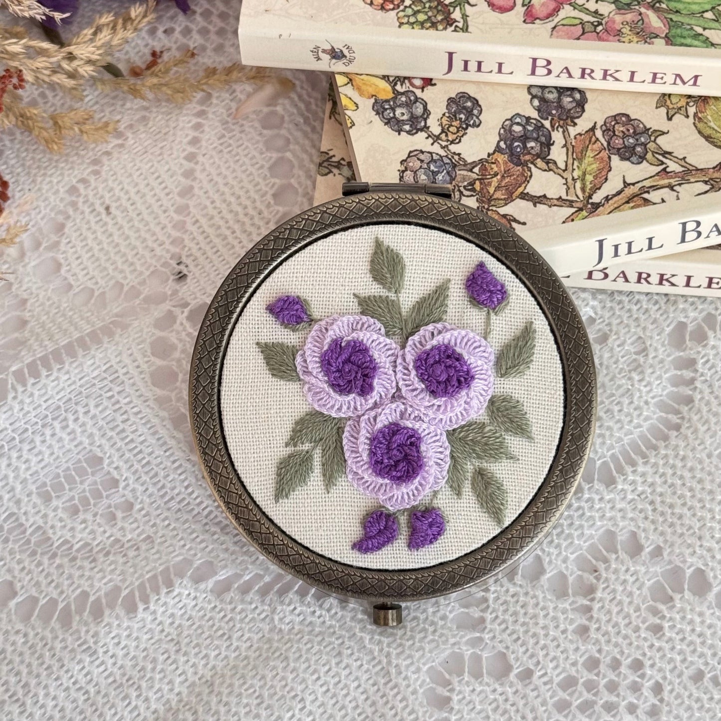 Violet rose