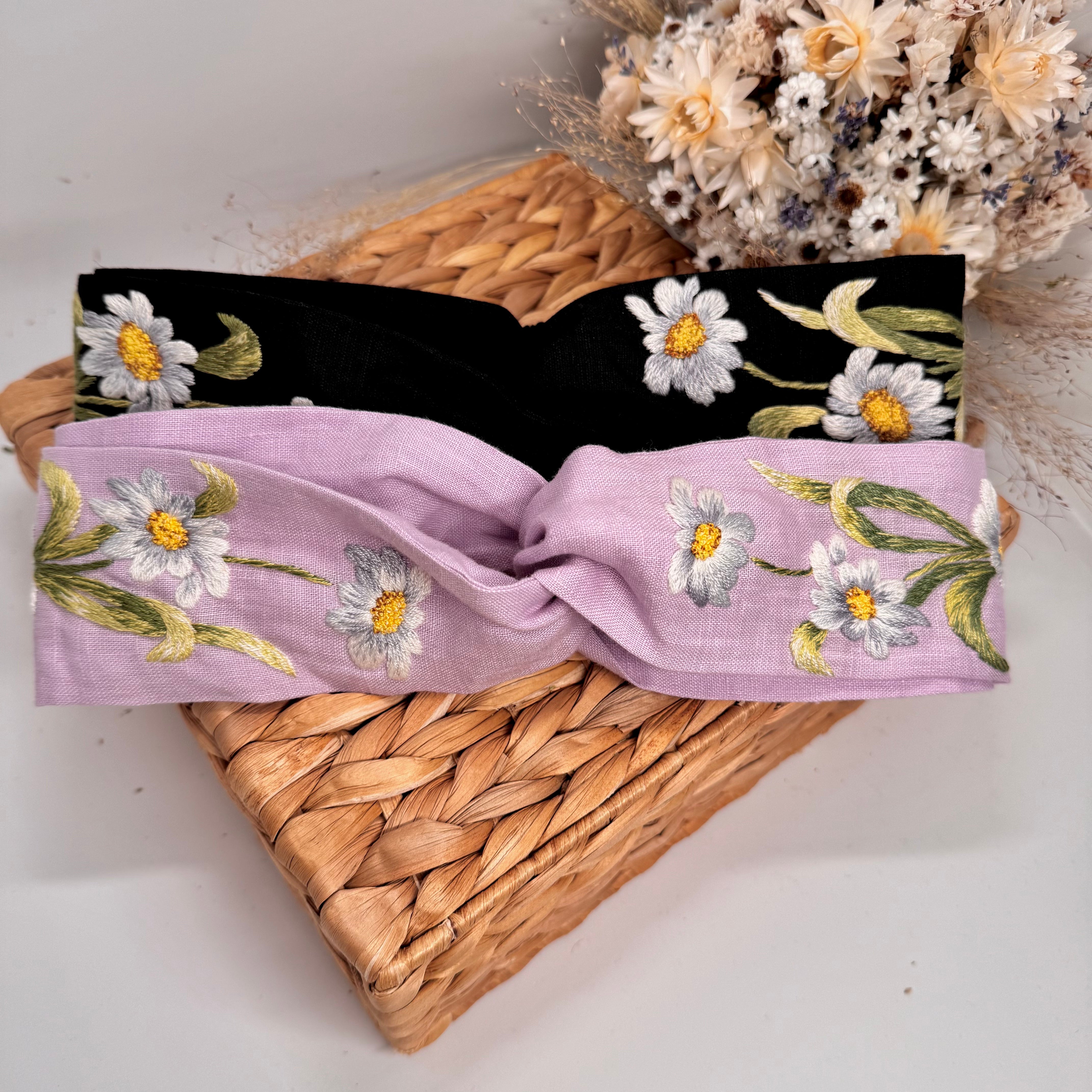 Käsin kirjottu joustava hiuspanta, krysanteemi-aiheinen kuvio kankaalla