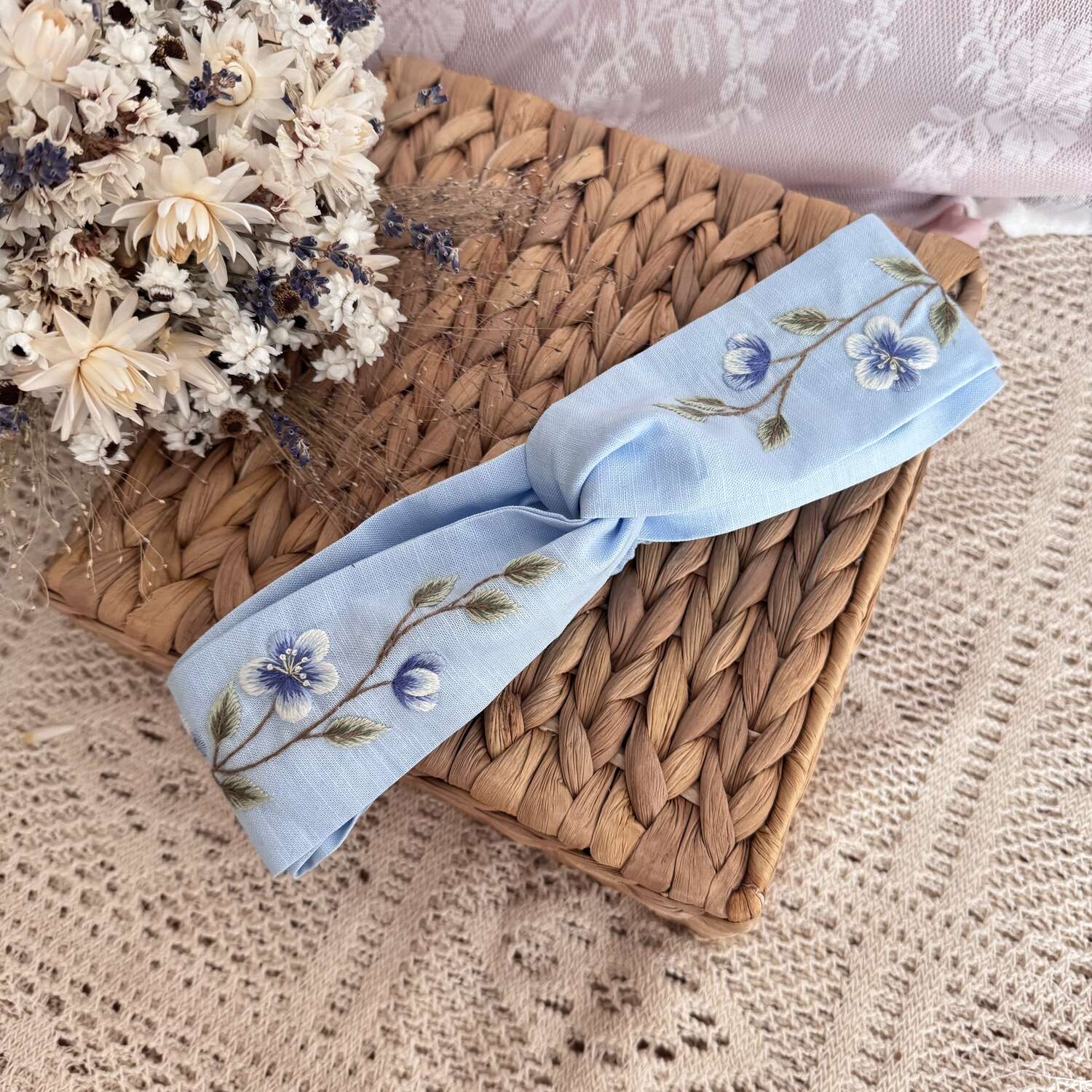 Käsin kirjottu joustava hiuspanta, kukkakuvioinen kangas