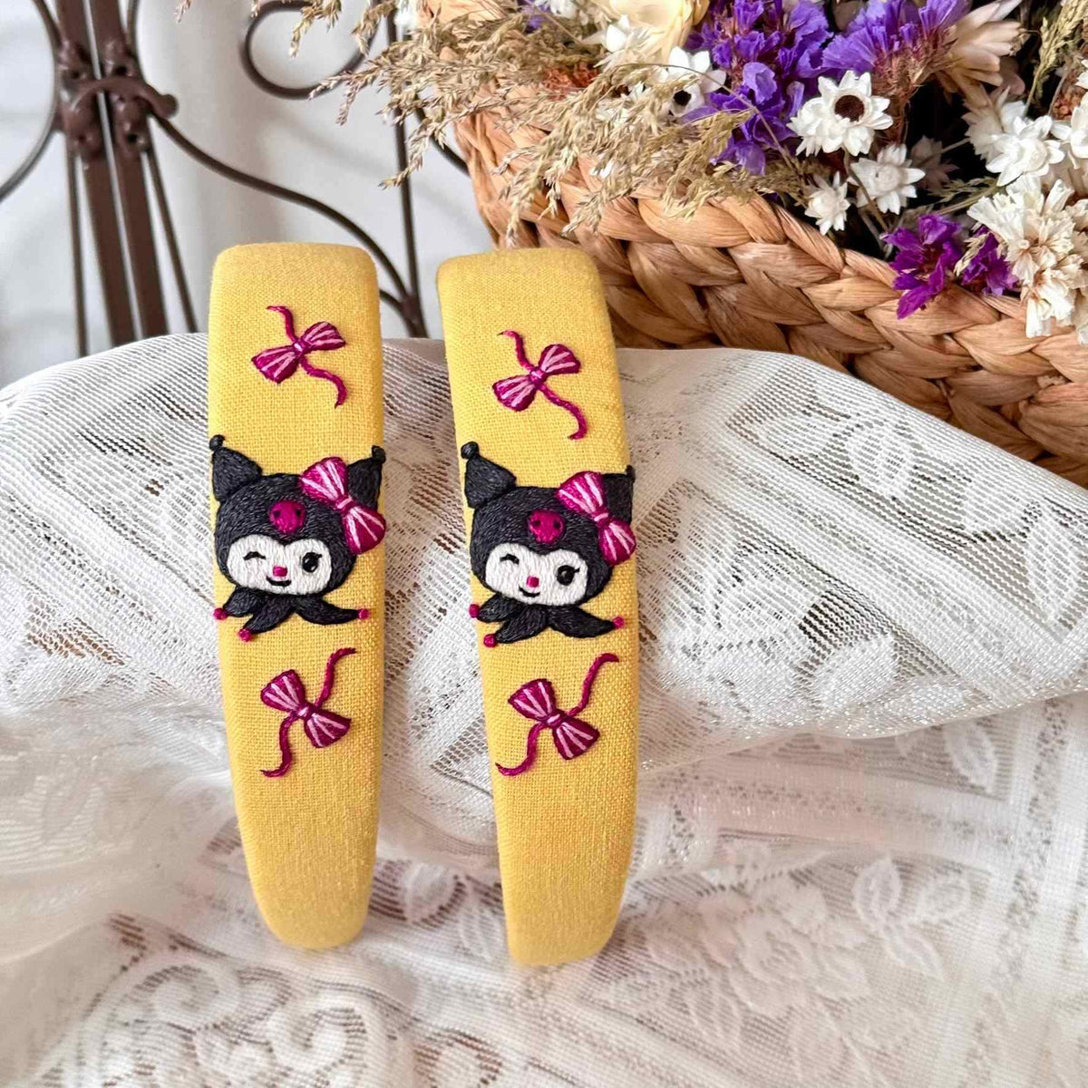 Kuromi ja Vaaleanpunainen Rusetti Hiuspanta