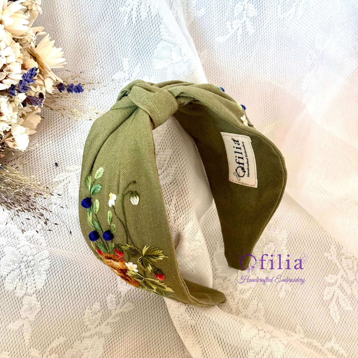 Käsinkirjailtu Metsäsieni ja marja turbaanipanta – Ofilia Handmade