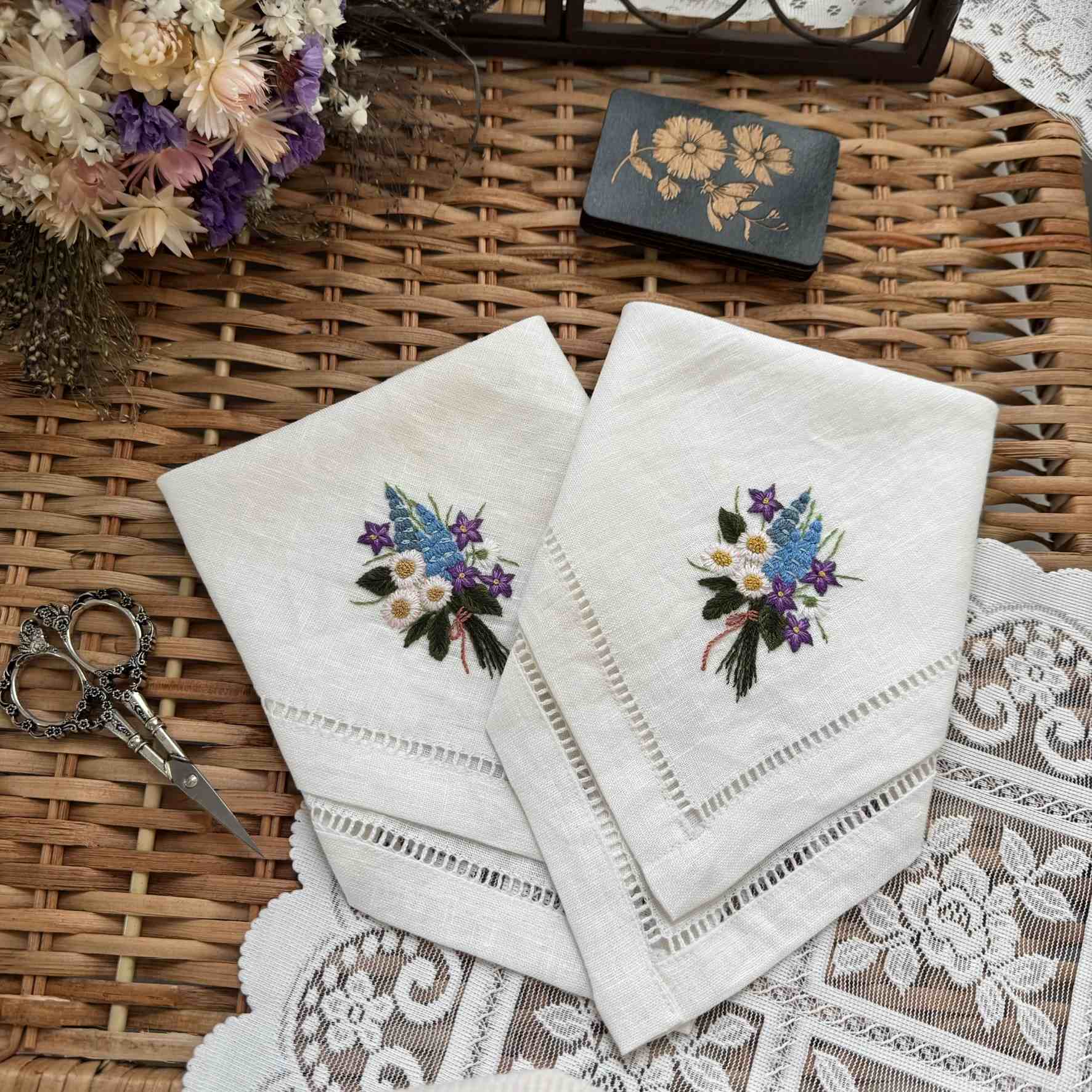 Kesäkukka Nenäliina