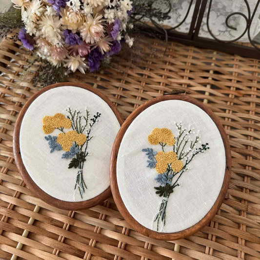 Sunny Yarrow Bouquet Handkerchief